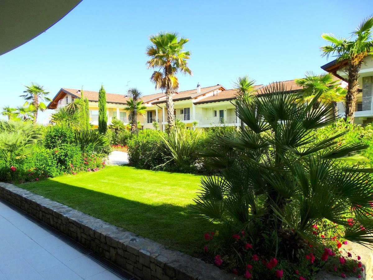 Phoenix Garda Hills Sirmione Esterno foto
